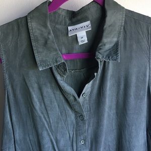 Ava & Viv Tops - Forrest Green Collared Tunic Ava & Viv Tops - Forrest Green Collared Tunic